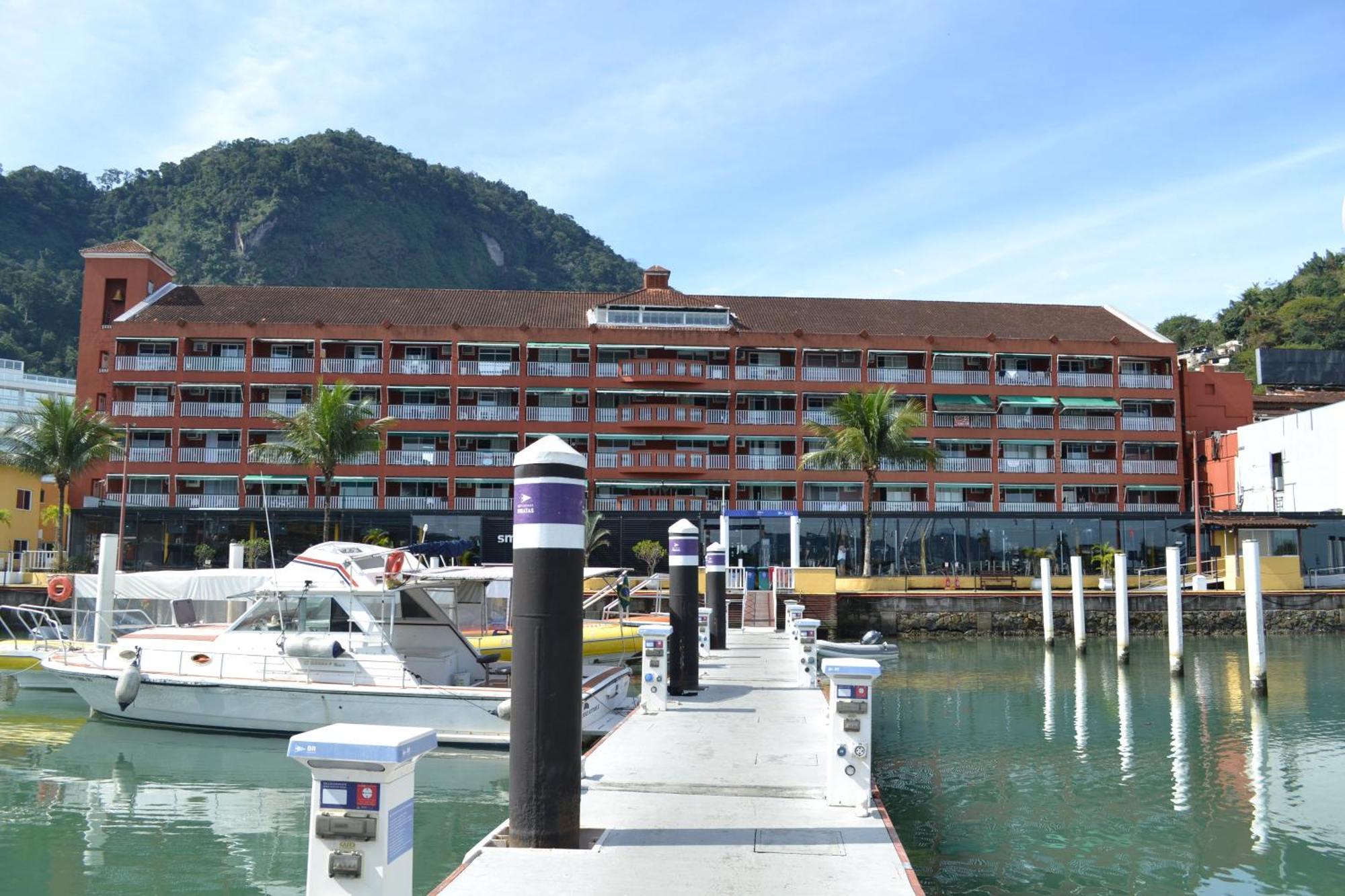 Flat Frente Mar No Shopping Piratas , Com Estacionamento Gratuito Apartman Angra dos Reis Kültér fotó